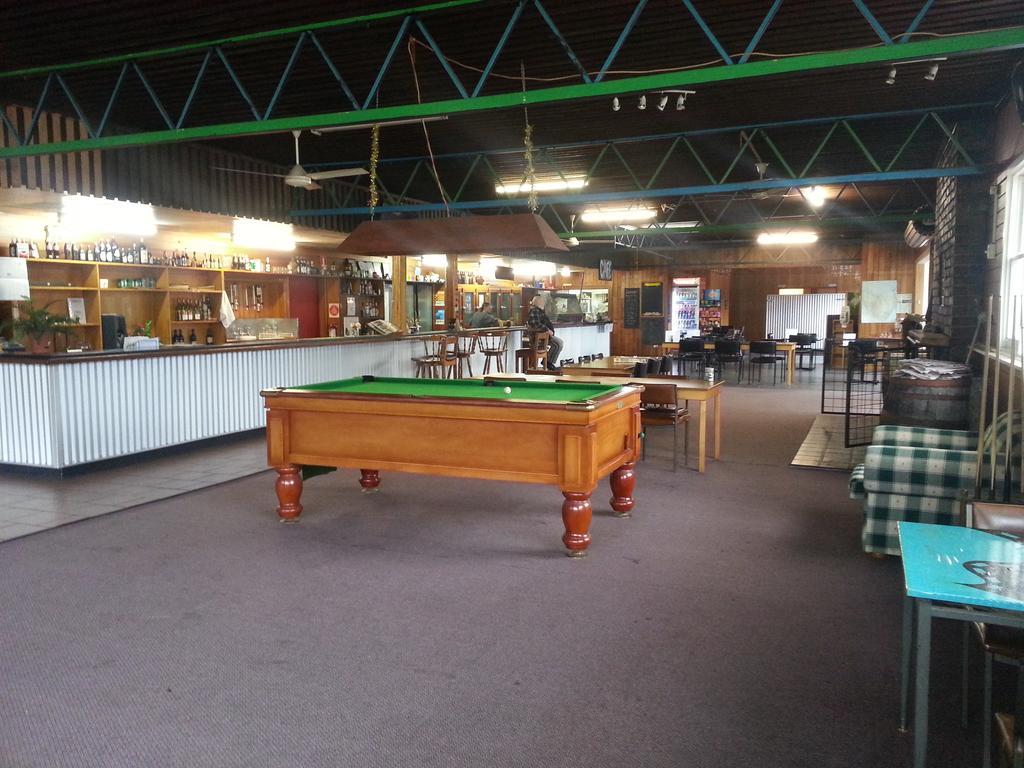 Tullah Tavern Extérieur photo